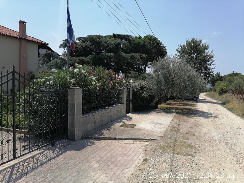 Elena'S Green House Nea Iraklitsa Екстериор снимка